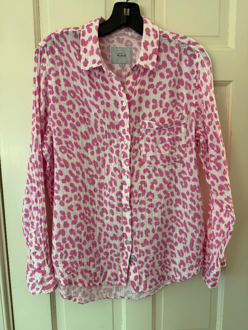 NEW! RAILS Ellis Fuchsia Jaguar Print Size Small